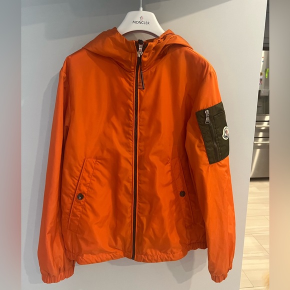 Moncler Enfant Logo Patch Zip Up Jacket with Hood - NWT. Size 12. - Picture 2 of 10